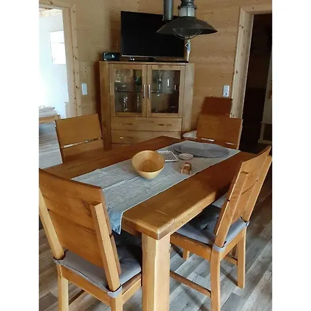 Und In Nur 10 Minuten Zum דירה